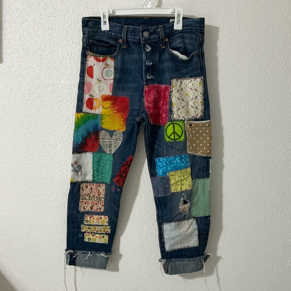 Levi’s White Oak Cone Denim Jeans Raw Hem Distressed with patches Size 28